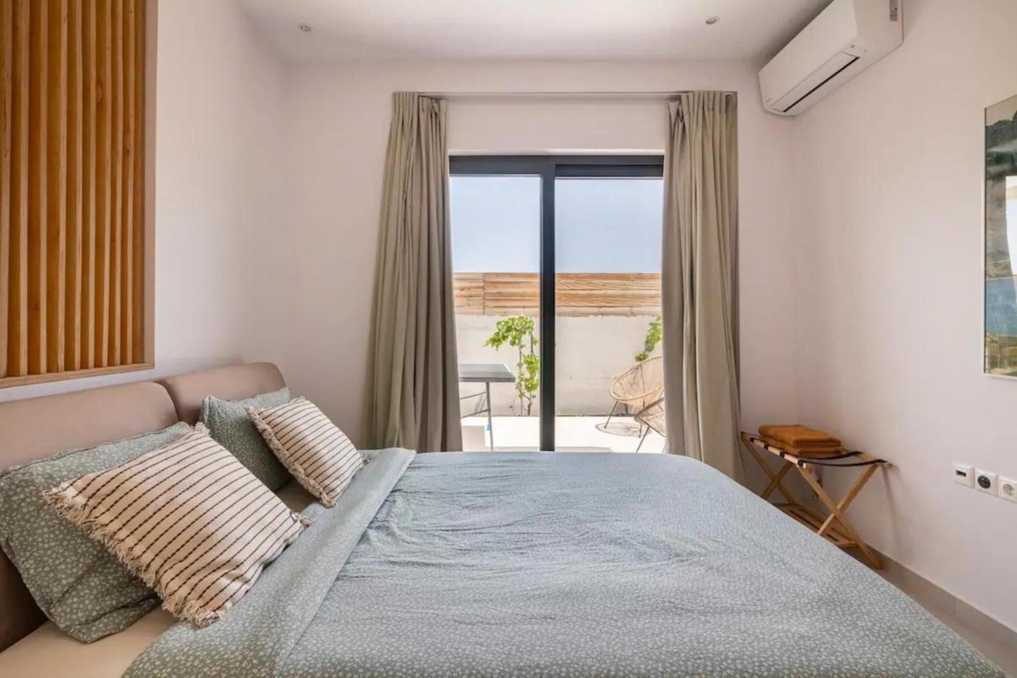 Villa Kala Loutraki - Private Pool & Sauna I Beach Exteriér fotografie