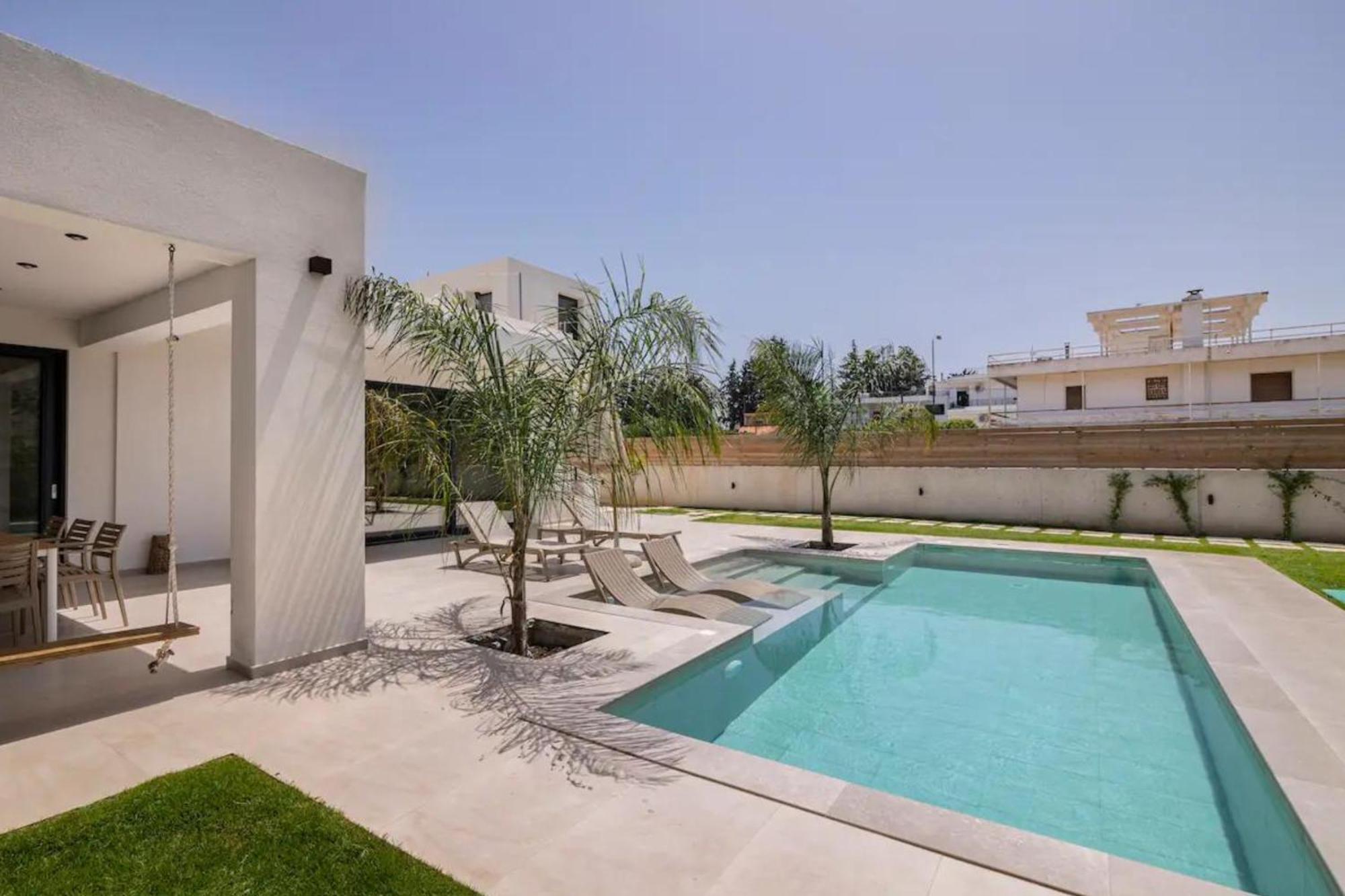 Villa Kala Loutraki - Private Pool & Sauna I Beach Exteriér fotografie